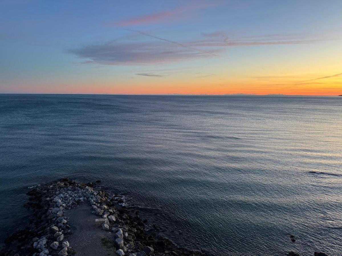 Primera Linea De Playa Benalmadena La Perla Playa Paraiso Ngoại thất bức ảnh